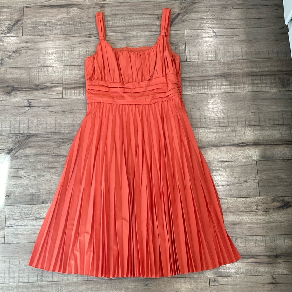 Anne Klein Coral Pleated Sundress Dress Sz 8 - Flattering! Twirly! (P02)